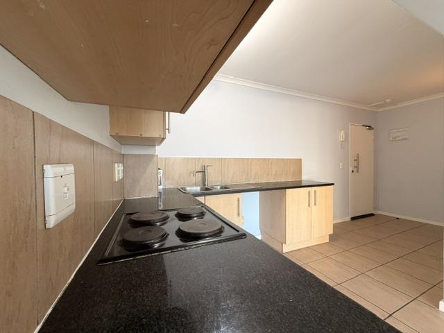 To Let 2 Bedroom Property for Rent in Observatory Western Cape